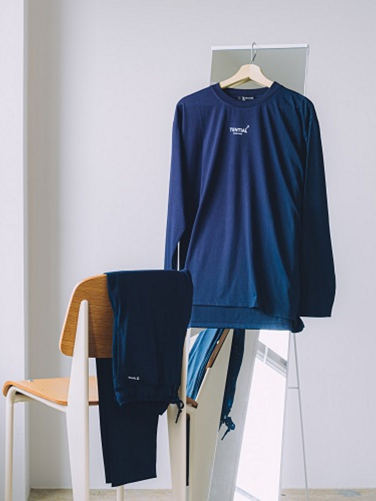 TENTIAL BAKUNE 
スウェット上_男