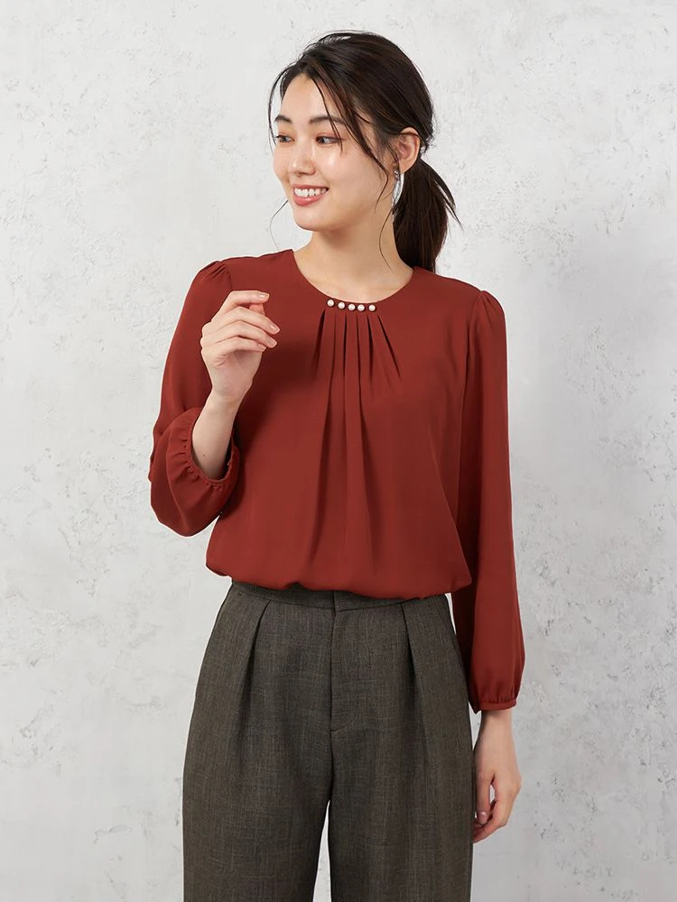 【イージーケア】ジョーゼット2枚重ねパールディティールブラウス9分袖透け軽減ウォッシャブルSOFFICE通年【レディース】